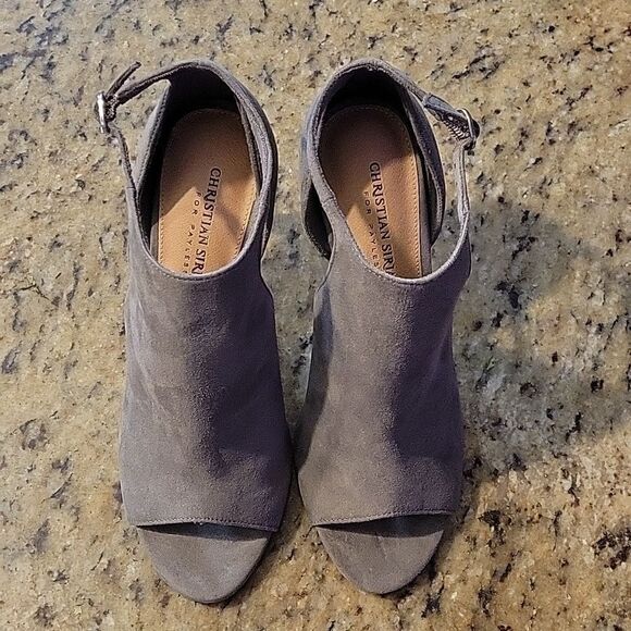 CHRISTIAN SIRIANO OPEN TOE HIGH HEEL ADJUSTABLE ANKLE STRAP SHOE - Picture 3 of 15